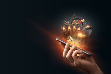 Players receive free Baccarat formulas, can withdraw or transfer money at any time.